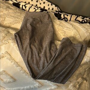 Lululemon Athletica Gray Leggings for Comfort and Style